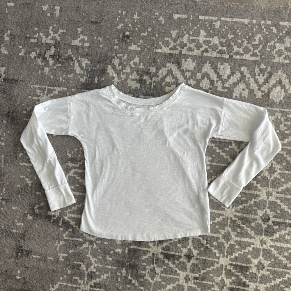 Abercrombie & Fitch Soft AF long sleeve white Tee curved hem - Picture 2 of 7